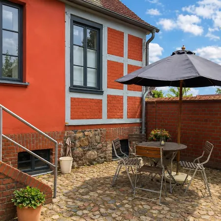 Landidyll - Laendchen Bellin Brunne